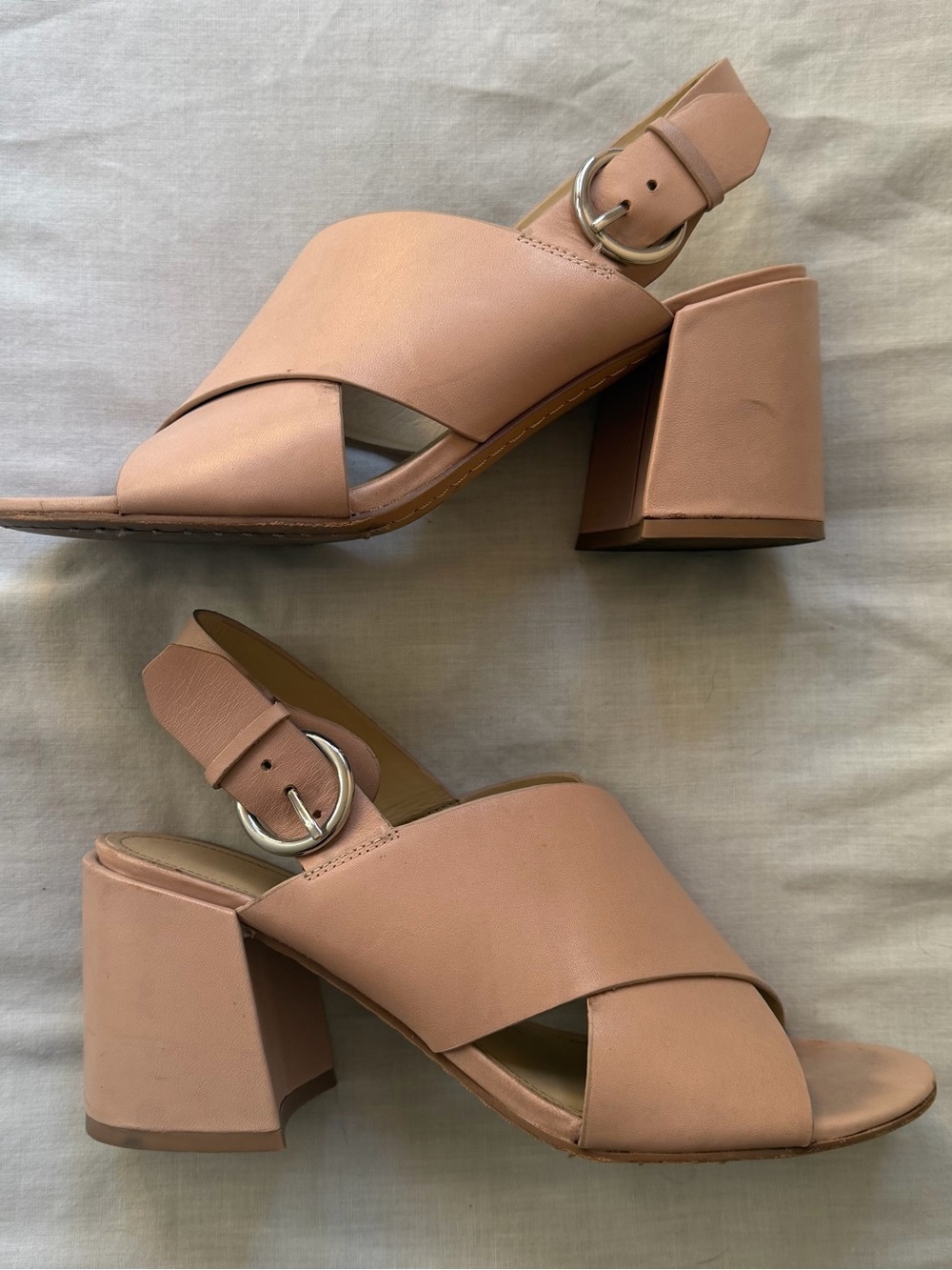 Marc Fisher Women’s Nude Cross-Band Block Heel Sandals US 8.5